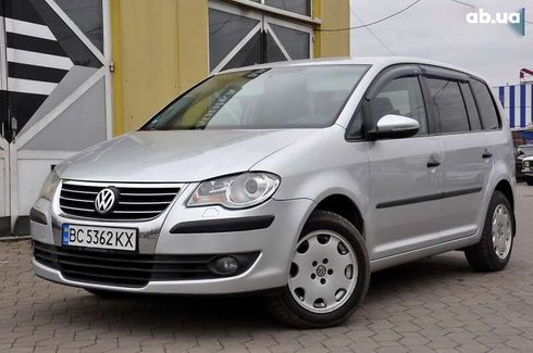 Volkswagen Touran 2010 - фото 30