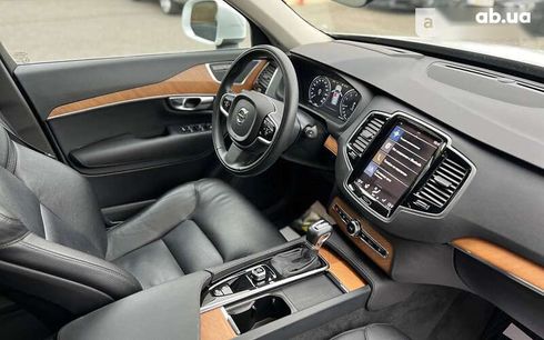 Volvo XC90 2022 - фото 15