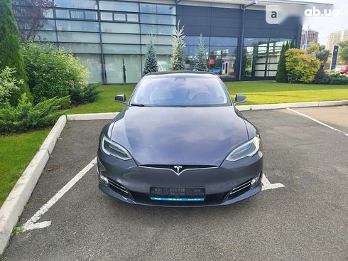 Tesla Model S 2018 - фото 7