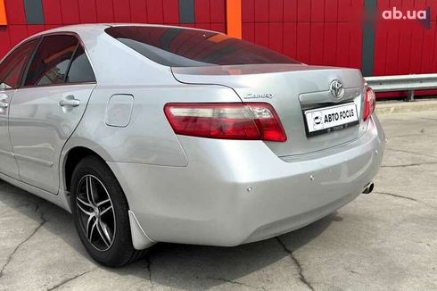 Toyota Camry 2008 - фото 6