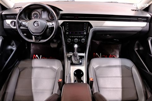 Volkswagen Passat 2020 белый - фото 7