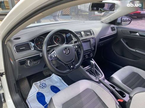 Volkswagen Jetta 2015 - фото 11