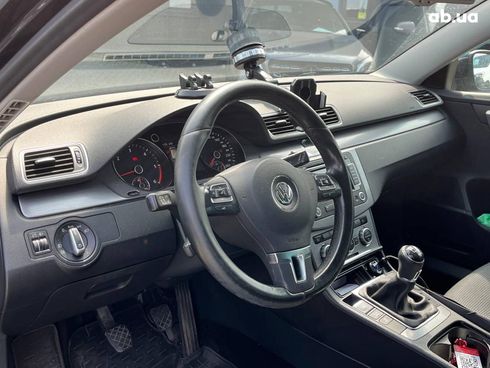 Volkswagen Passat 2014 черный - фото 12
