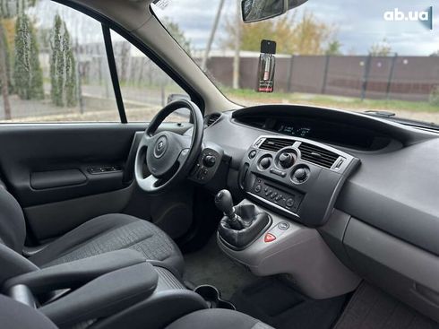 Renault Scenic 2007 - фото 30