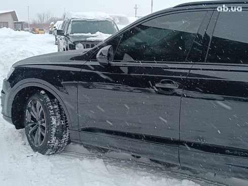 Audi Q7 2018 черный - фото 6