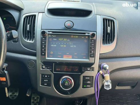 Kia Cerato 2012 - фото 17