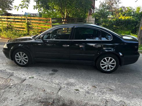 Volkswagen Passat 2003 черный - фото 8