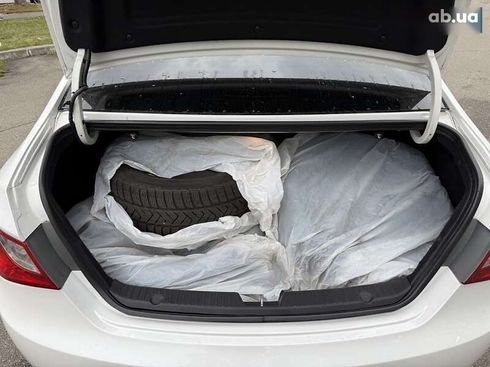 Hyundai Sonata 2010 - фото 25