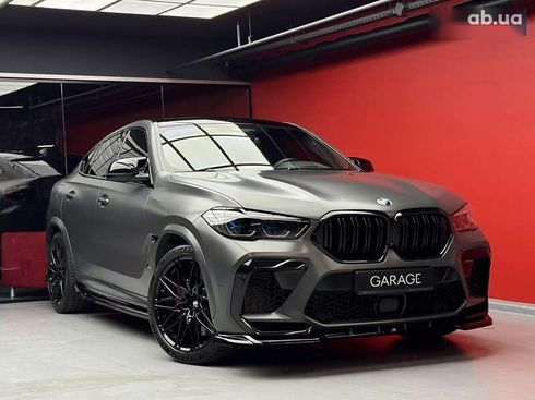 BMW X6 M 2022 - фото 11