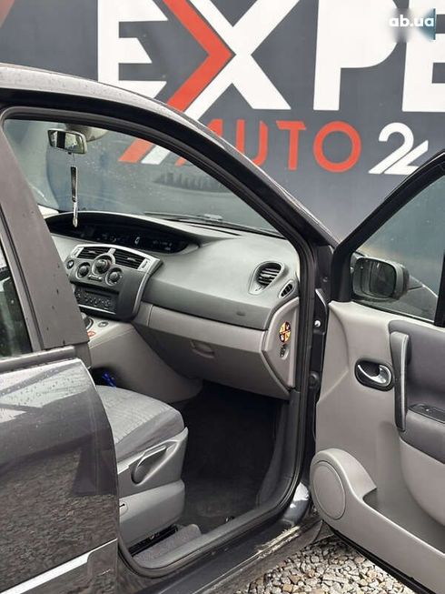 Renault Scenic 2007 - фото 18