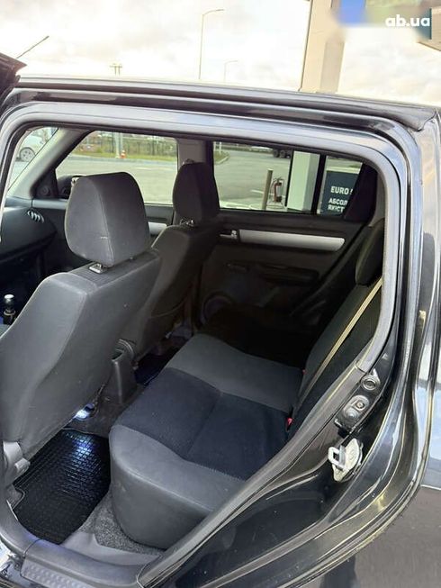 Suzuki Swift 2010 - фото 23