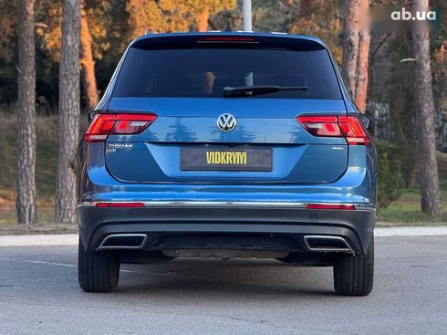 Volkswagen Tiguan 2018 - фото 16