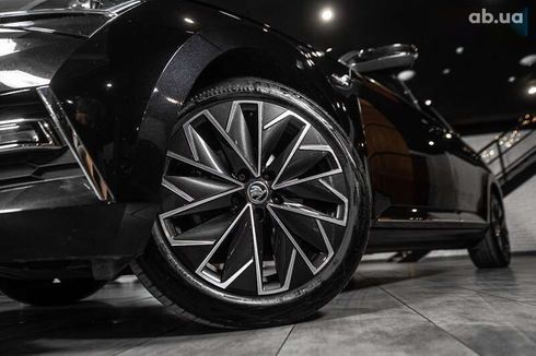 Skoda Superb 2020 - фото 4