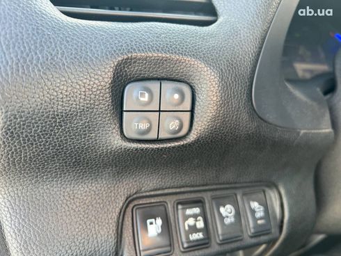 Nissan Leaf 2013 серый - фото 81