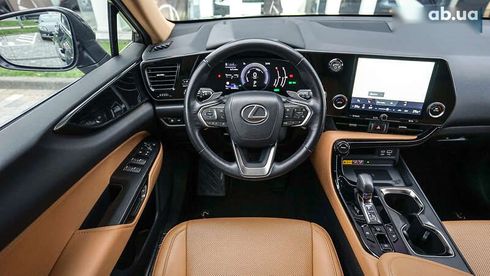 Lexus NX 2022 - фото 9