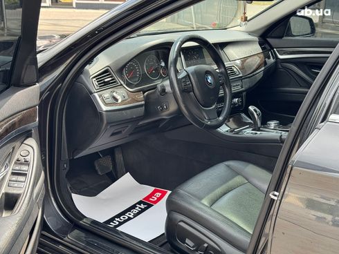 BMW 5 серия 2015 серый - фото 14