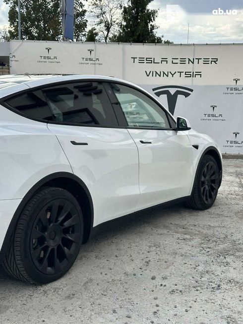 Tesla Model Y 2021 - фото 20