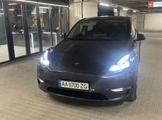 Продаж вживаних Tesla в Київській області - купити на Автобазарі
