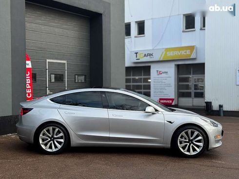 Tesla Model 3 2018 - фото 11