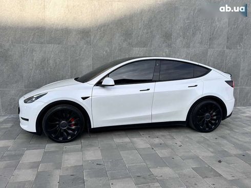 Tesla Model Y 2022 - фото 9