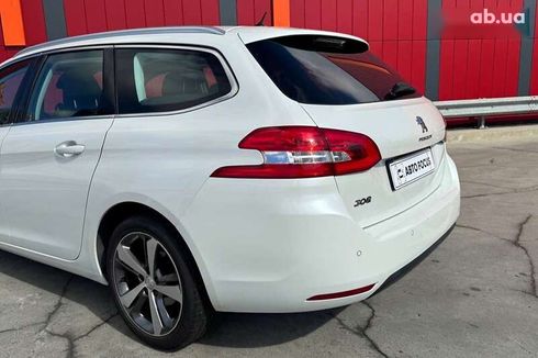 Peugeot 308 2016 - фото 6