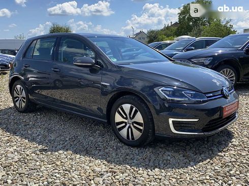 Volkswagen e-Golf 2020 - фото 13