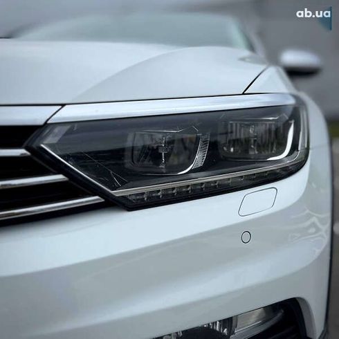 Volkswagen passat alltrack 2017 - фото 10