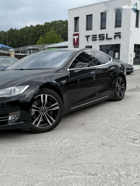 Tesla Model S 2013 - фото 3