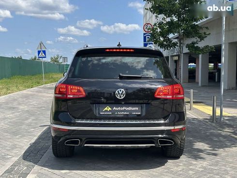 Volkswagen Touareg 2015 - фото 7