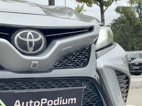 Toyota Camry 2018 - фото 7