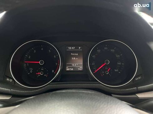 Volkswagen Passat 2017 - фото 24