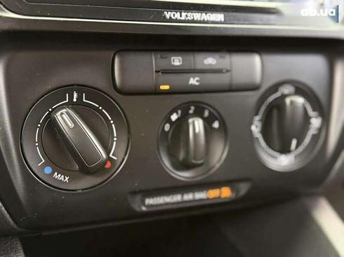 Volkswagen Jetta 2011 - фото 23