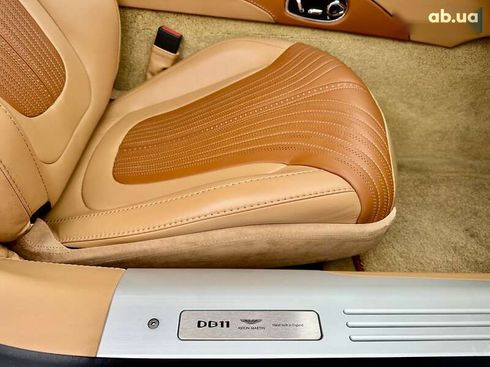 Aston Martin DB11 2017 - фото 23