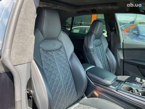 Audi SQ8 2020 - фото 30