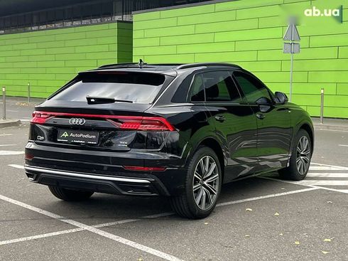 Audi Q8 2020 - фото 10