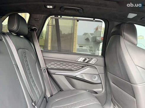 BMW X5 M 2019 - фото 23