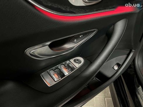 Mercedes-Benz E-Класс 2020 - фото 29