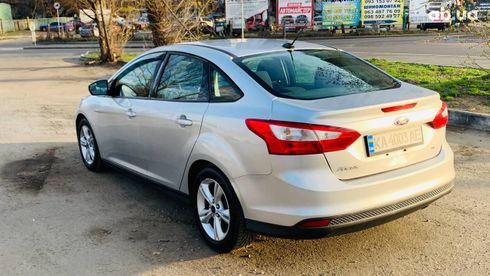 Ford Focus 2014 серебристый - фото 6