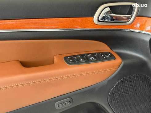 Jeep Grand Cherokee 2011 черный - фото 21