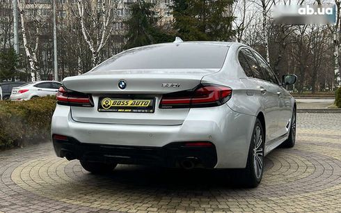 BMW 5 серия 2018 - фото 7