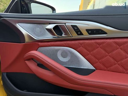 BMW M8 2022 - фото 27