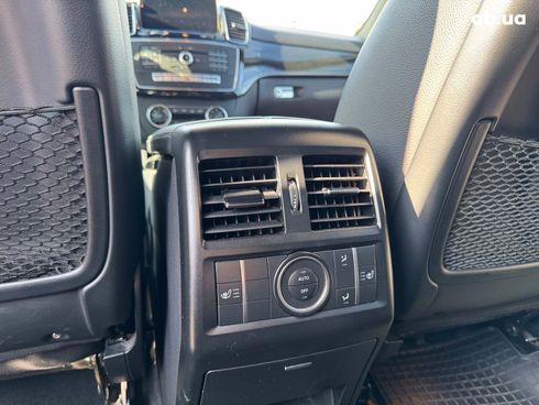 Mercedes-Benz GLE-Класс 2016 черный - фото 20