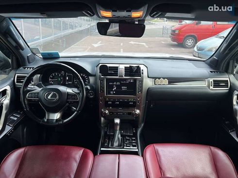 Lexus GX 2020 - фото 22