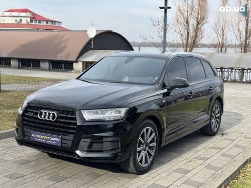 Audi Q7 2017 - фото 22