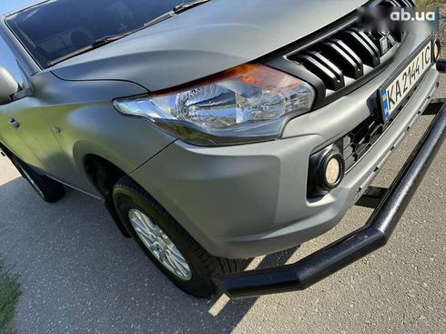 Mitsubishi l 200 2018 - фото 8