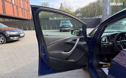 Opel Astra 2011 - фото 7