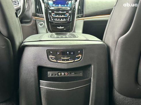 Cadillac Escalade 2016 черный - фото 18