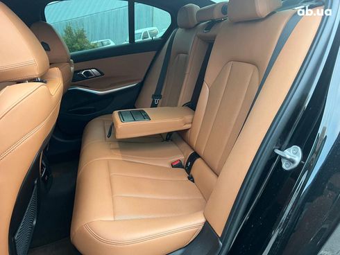 BMW 3 серия 2022 черный - фото 28