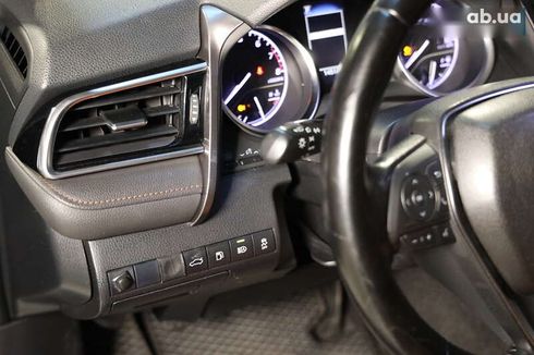 Toyota Camry 2017 - фото 15