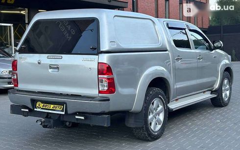 Toyota Hilux 2014 - фото 6